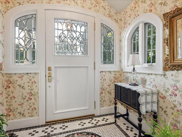 House for sale in Geneva, Kane County