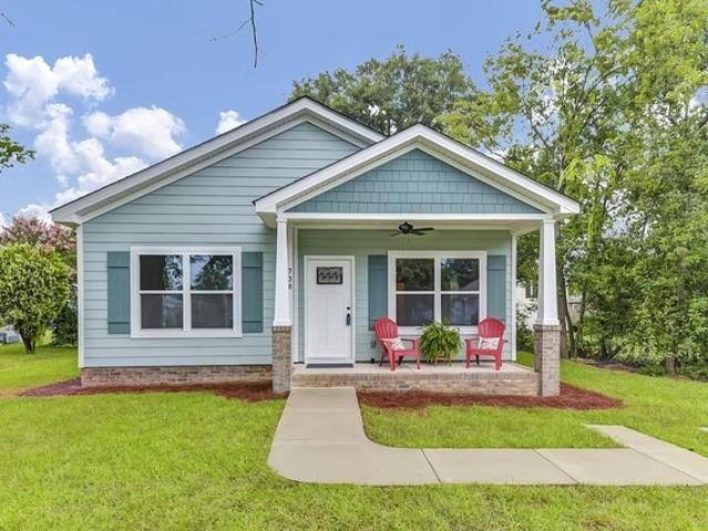 House for sale in Cayce, South Carolina