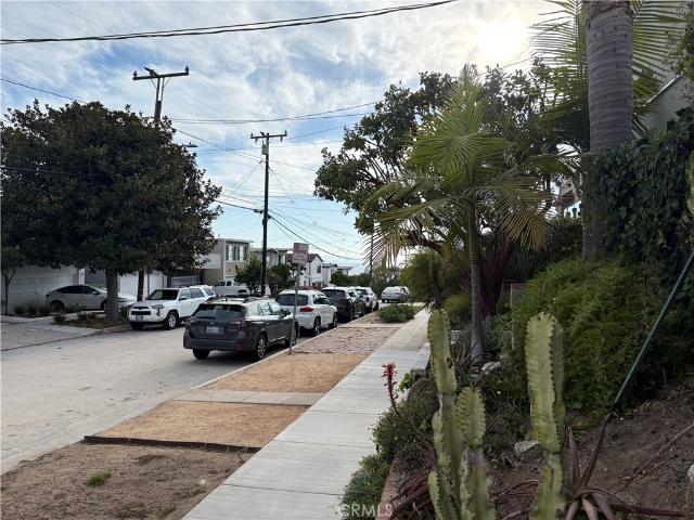 Land for sale in Hill Section, Manhattan Beach