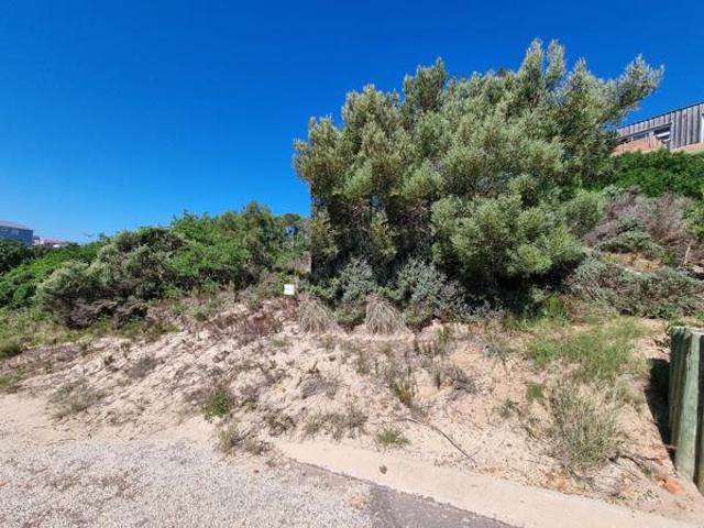 Land for sale in Cape St Francis, Eastern Cape