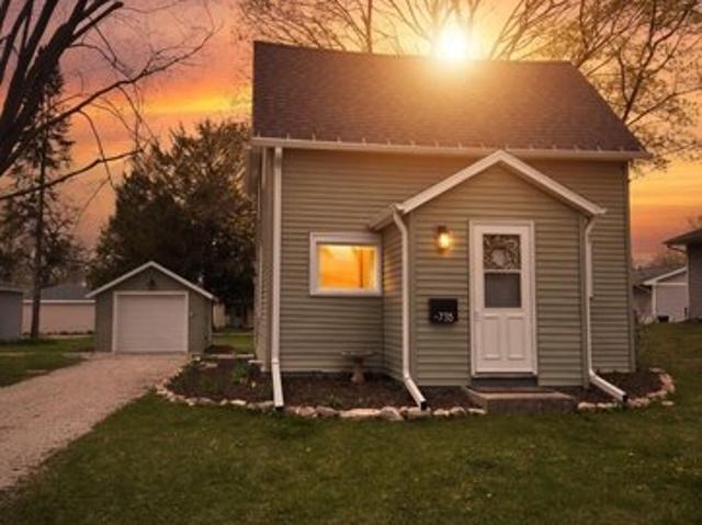 House for sale in Sturgeon Bay, Wisconsin
