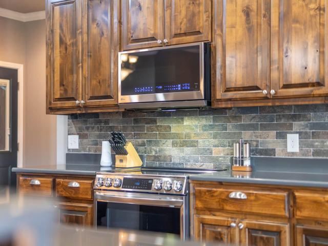 House for sale in Melbourne, Izard County