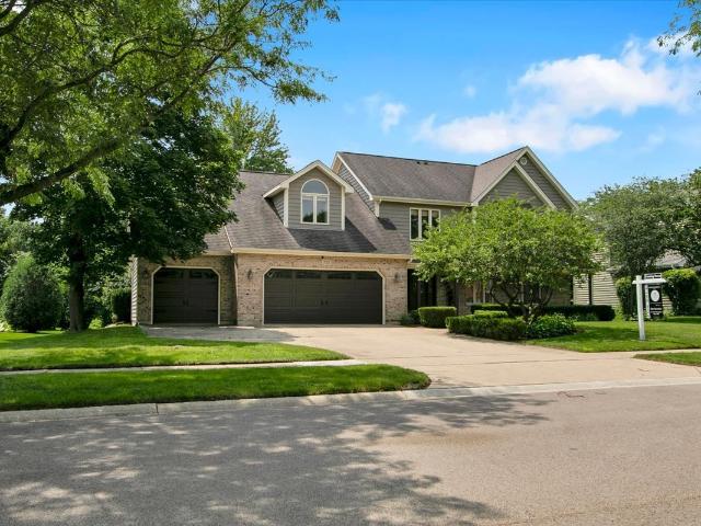 House for sale in Sugar Grove, Illinois