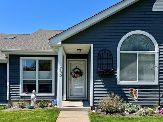 Condo for sale in Centereach, New York
