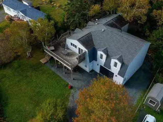 House for sale in Terence Bay, Nova Scotia