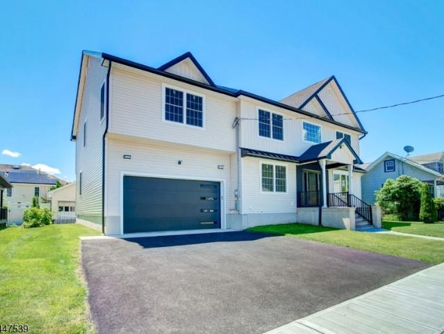 House for sale in Kenilworth, New Jersey