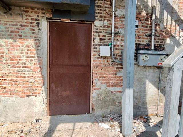 Commercial for sale in Auburn Gresham, Chicago
