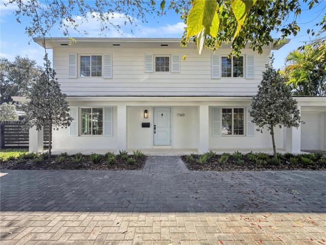 House for sale in Pinecrest, Florida