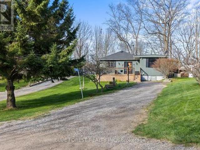 House for sale in Fingal, Ontario
