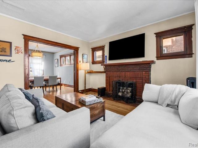 House for sale in Henry Ford, Detroit