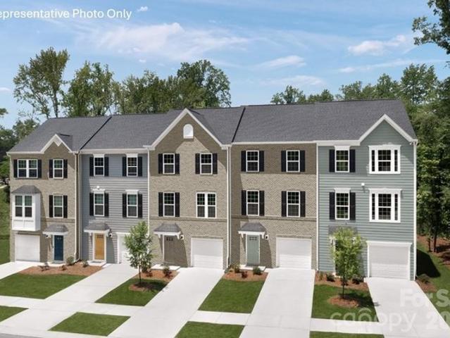 Townhouse for sale in Charlotte, Mecklenburg County