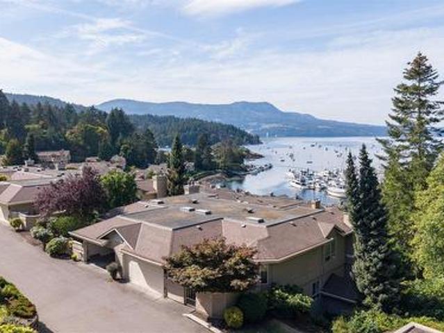 House for sale in Brentwood Bay, British Columbia