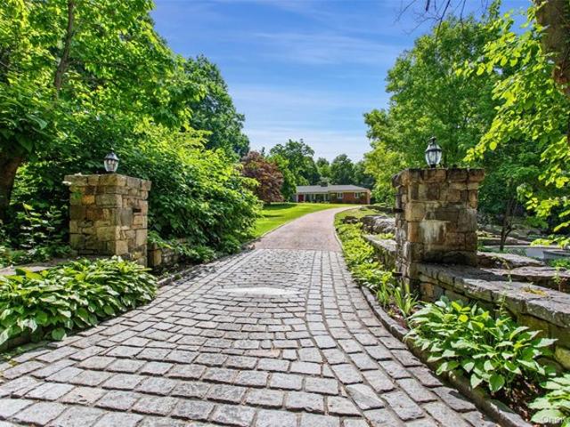 House for sale in Mount Kisco, New York
