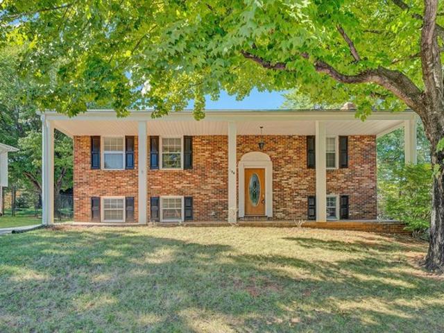 House for sale in Vinton, Roanoke County