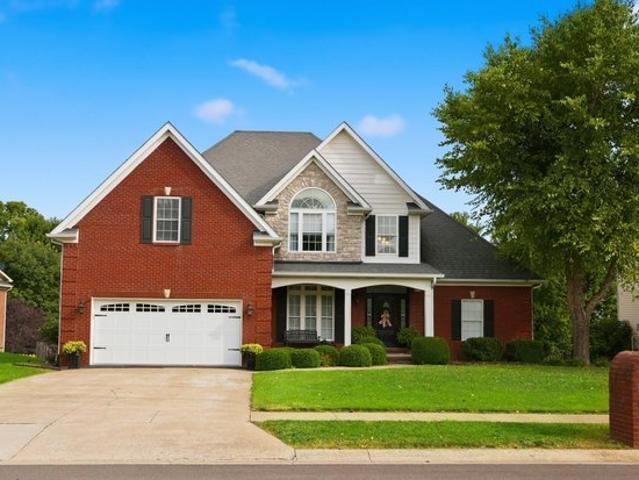 House for sale in Versailles, Kentucky