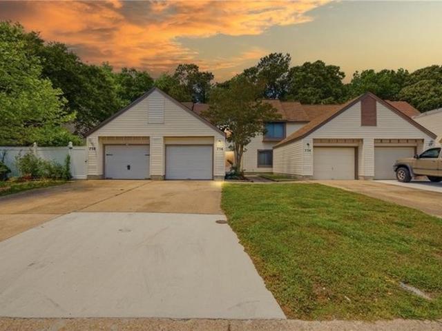 Townhouse for sale in Virginia