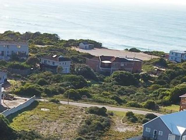 Land for sale in Cape St Francis, Eastern Cape
