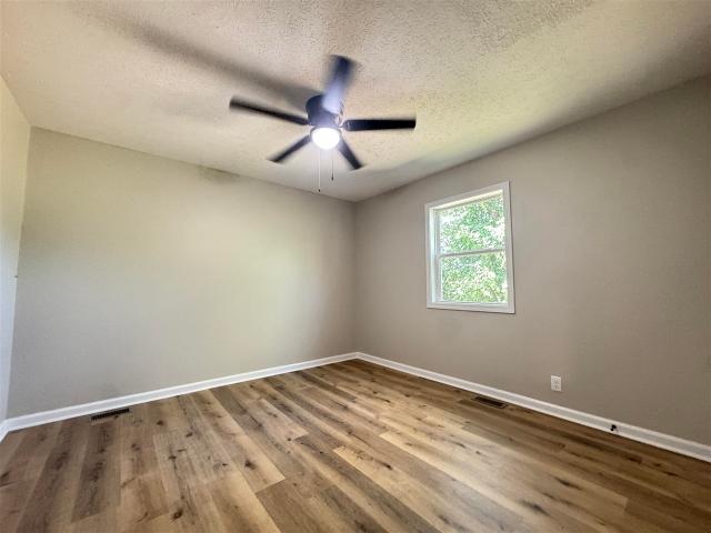 House for sale in Auburn, Logan County