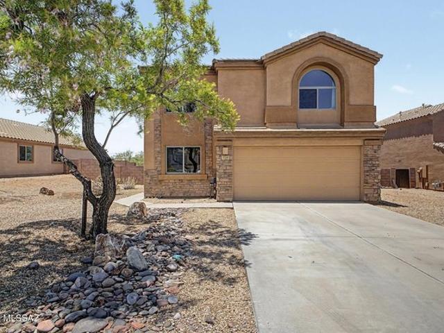 House for sale in Vail, Arizona