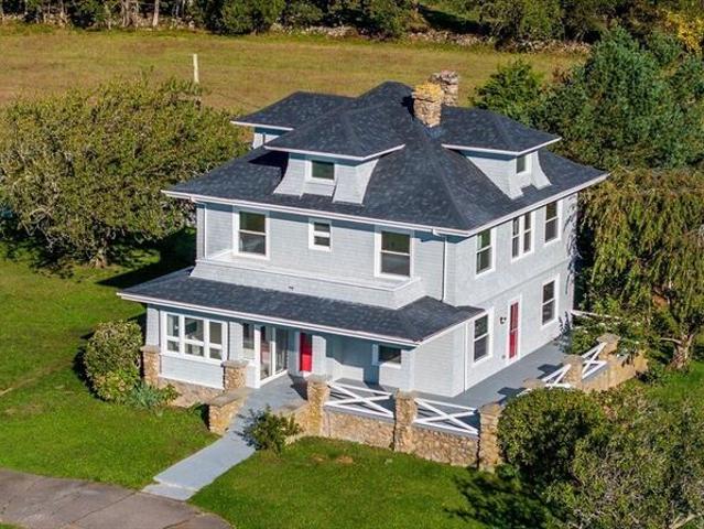 House for rent in Fairhaven