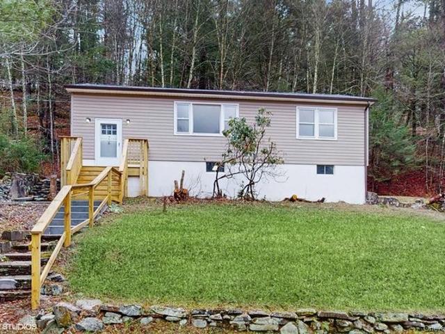 House for sale in Accord, New York