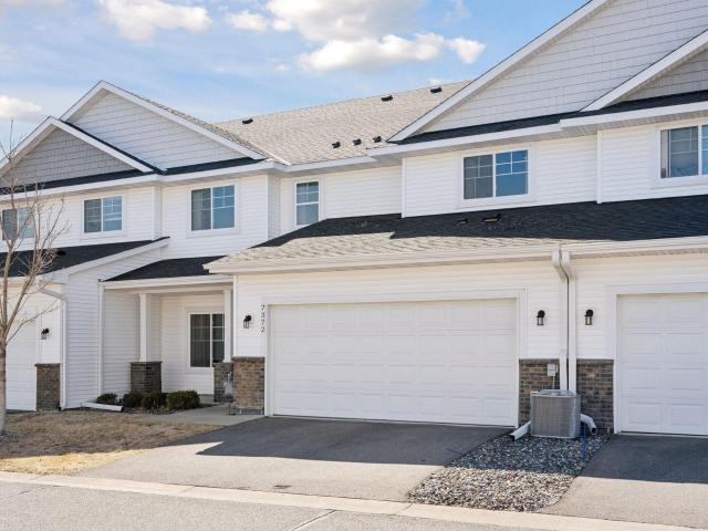 Townhouse for sale in Otsego