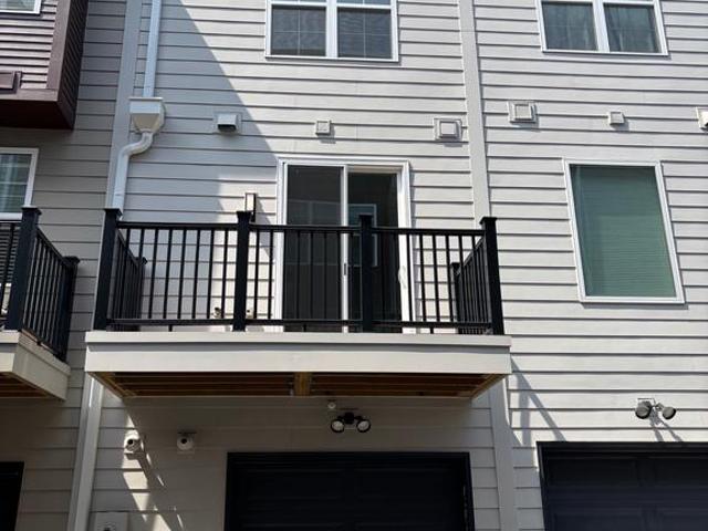 Townhouse for sale in Virginia