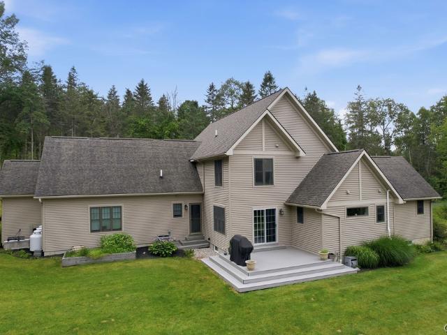 House for sale in Hamilton, New York