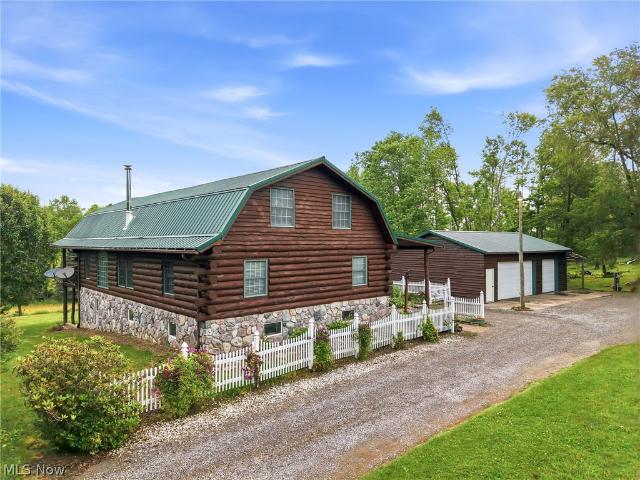 House for sale in Rogers, Ohio