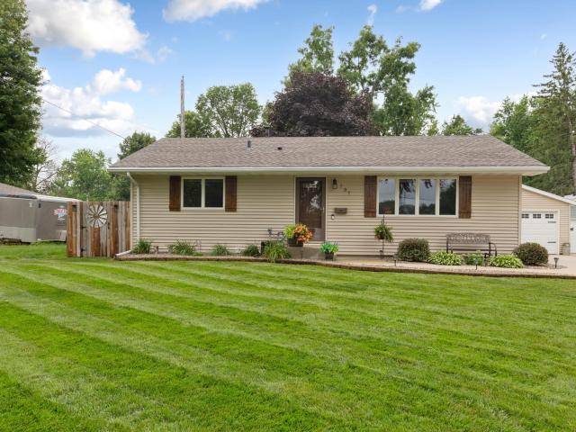 House for sale in Steele, Minnesota