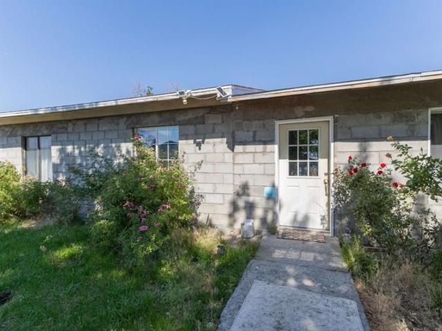 House for sale in Wendel, California