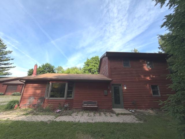 House for sale in Amboy, Lee County