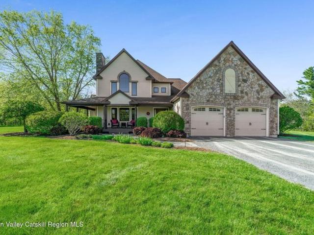 House for sale in New York