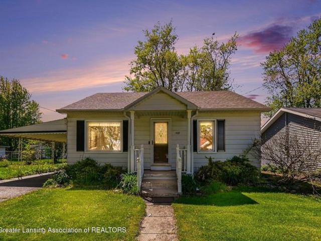 House for sale in Fowler, Michigan
