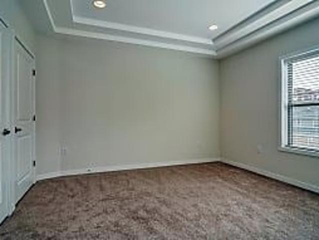 Apartment for rent in Elizabeth Apartment for rent in Elizabeth