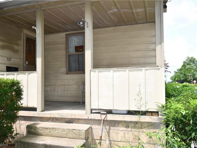 House for sale in Campbell, Ohio