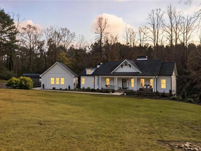 House for sale in Canton, Georgia
