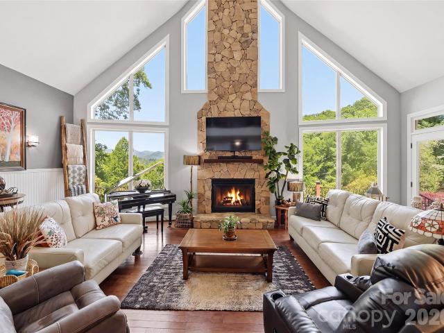 House for sale in Mars Hill, North Carolina