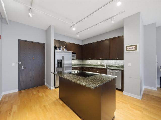 Condo for sale in Chicago Park, Illinois