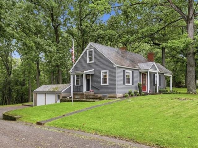 House for sale in Wexford, Pennsylvania
