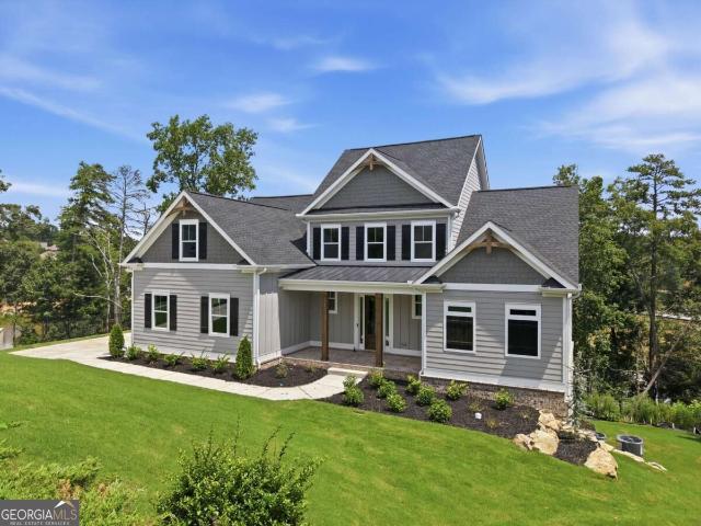 House for sale in Flowery Branch, Hall County