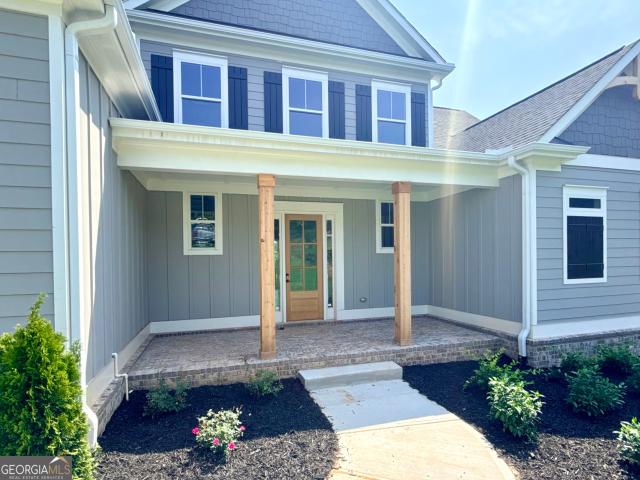 House for sale in Flowery Branch, Georgia