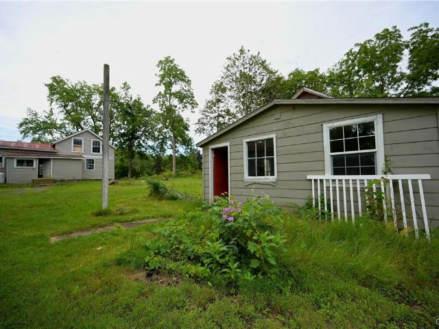 House for sale in Lairdsville, Clark Mills