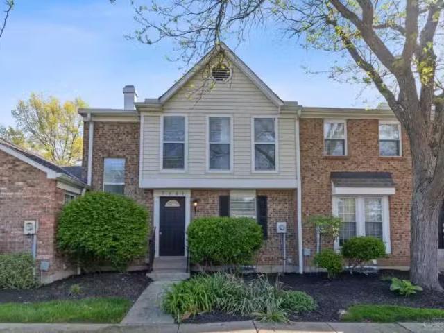 Condo for sale in Cincinnati Condo for sale in Cincinnati