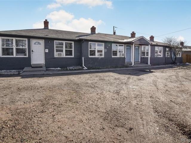 House for sale in Commerce City, Adams County