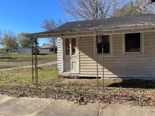 Land for sale in Hanson, Kentucky