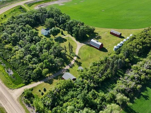 House for sale in Starkweather, North Dakota