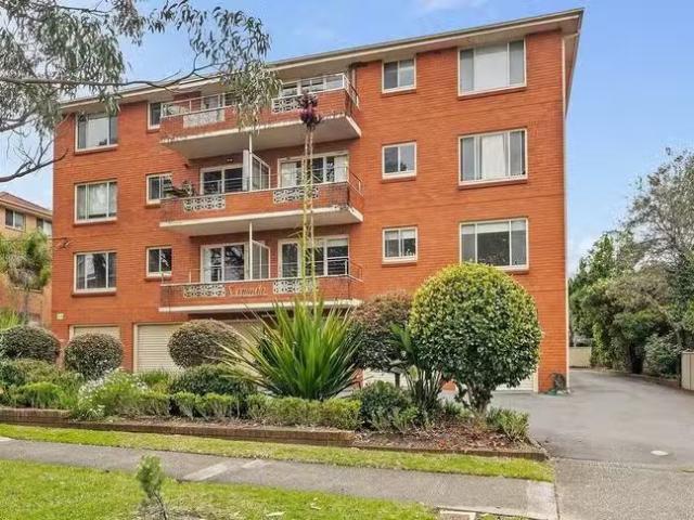 House for rent in Manor Lakes, Melbourne