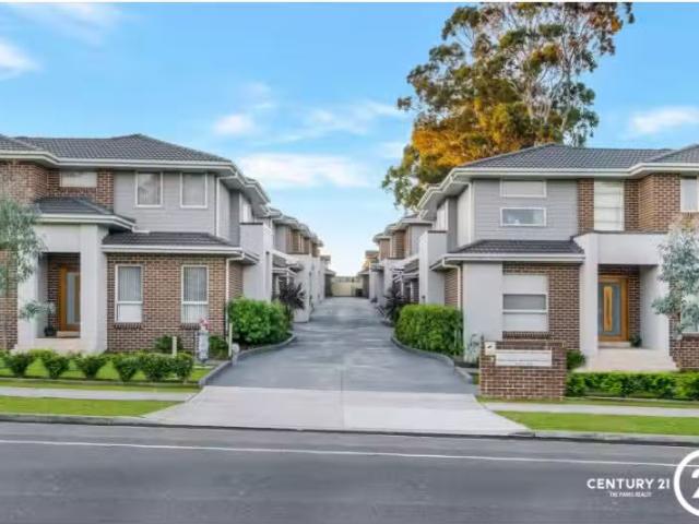 Condo for rent in Fairfield Heights, Sydney