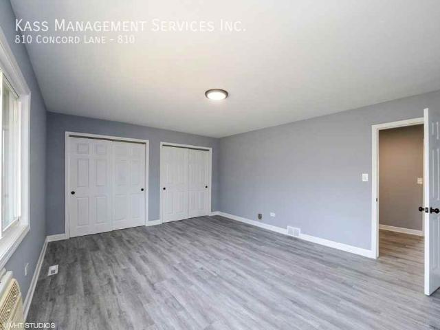 Property for rent in Barrington, Cook County